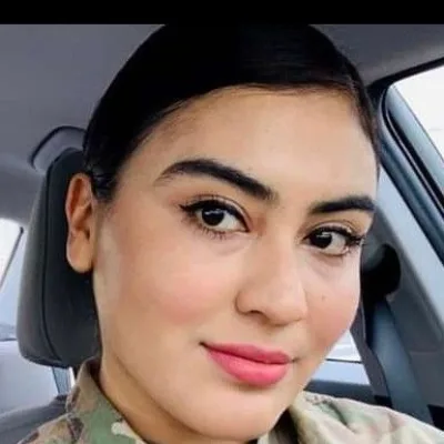 صورة الملف الشخصي لـ lina